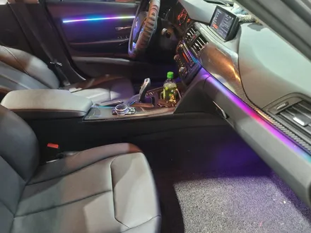 BMW F30 3시리즈 엠비언트 비노출 무드등이 선사하는 선명한 빛 / 인천 남동구
