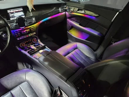 벤츠 W218 CLS 400 순정 엠비언트 라이트 업그레이드 / 인천 남동구