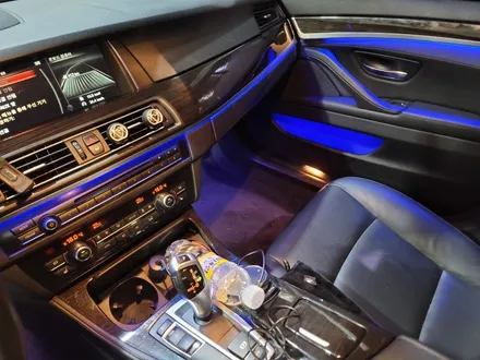 BMW F10 5시리즈 엠비언트 낮에도 선명한 높은 광량 무드등 / 인천 남동구