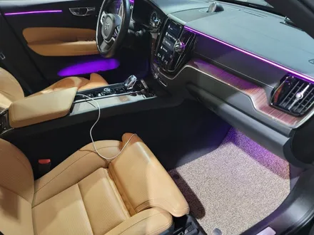 볼보 XC40, XC60, XC90, S60, S90 엠비언트 순정 시공 전문 DMX / 인천 남동구