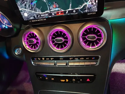 벤츠 c200d 송풍구 엠비언트 완성된 실내 조합 / 인천 남동구