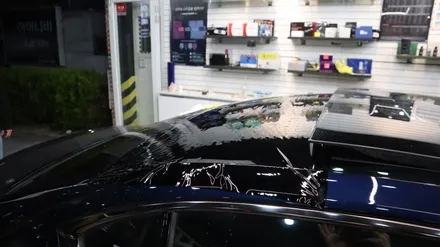 제네시스 G70 STEK 블랙 PPF 루프스킨 작업소개 이제는 랩핑보다 PPF로 루프스킨하자 / 창원시 의창구