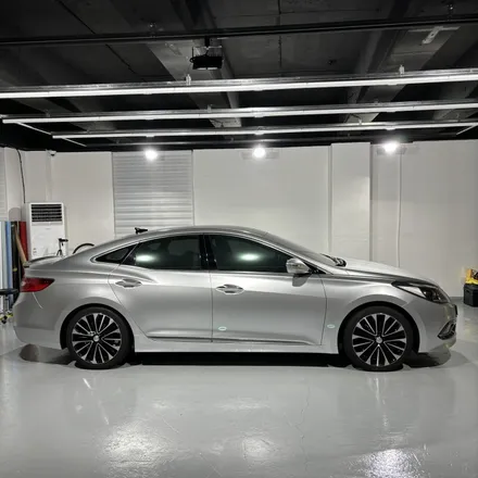 현대 그랜져HG 전체랩핑 (PlanB Matte Metallic Silver) 플랜비 매트메탈릭실버 랩핑 / 창원 팔용동