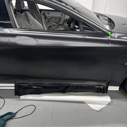 창원랩핑 메르세데스 벤츠 CLS 63AMG S 에이버리 사틴블랙 전체랩핑 경남랩핑 마산랩핑 진해랩핑 김해랩핑 / 창원 팔용동