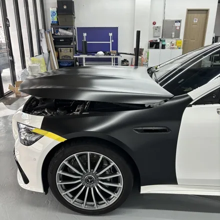 메르세데스 벤츠 AMG GT 43 4도어 에이버리 사틴 블랙 전체랩핑 / 창원 팔용동