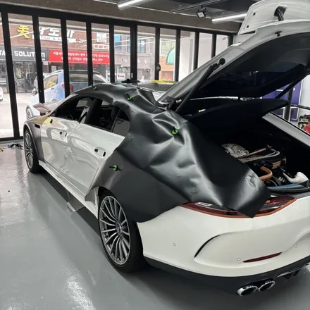 메르세데스 벤츠 AMG GT 43 4도어 에이버리 사틴 블랙 전체랩핑 / 창원 팔용동