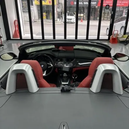 창원크롬죽이기 BMW Z4 (e89) 헤드롤바 6D카본랩핑-플랜비 6D 카본 휀다파츠 크롬죽이기-3m2080유광블랙 마산크롬죽이기 경남크롬죽이기 / 창원 팔용동