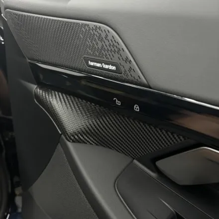 창원랩핑 BMW G60 신형 5시리즈 실내랩핑 (에이버리 무광 카본) / 창원 팔용동