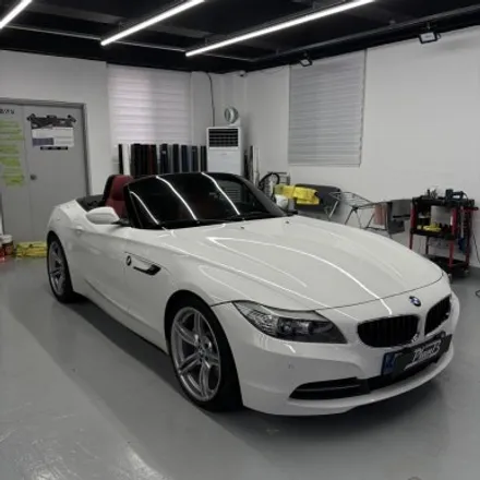 창원크롬죽이기 BMW Z4 (e89) 헤드롤바 6D카본랩핑-플랜비 6D 카본 휀다파츠 크롬죽이기-3m2080유광블랙 마산크롬죽이기 경남크롬죽이기 / 창원 팔용동