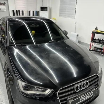 [창원랩핑] AUDI A3 아우디 A3 본넷 랩핑 부분랩핑 (에이버리 유광블랙/Avery Gross Black) / 창원 팔용동