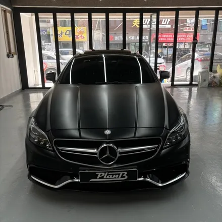 창원 랩핑제거 벤츠 CLS 63 AMG랩핑 필름제거 에이버리 사틴블랙 / 창원 팔용동