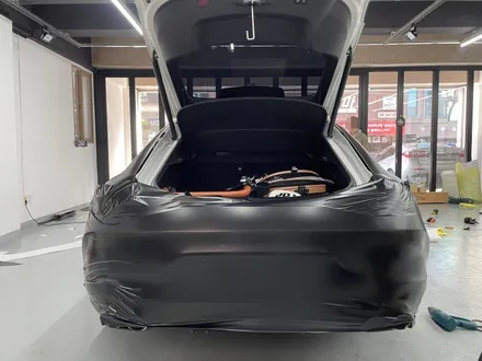 메르세데스 벤츠 AMG GT 43 4도어 에이버리 사틴 블랙 전체랩핑 / 창원 팔용동