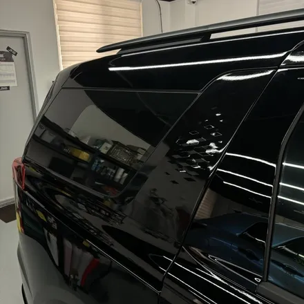 창원 크롬죽이기 기아 카니발 KA4 F/L 크롬딜리트 3M Gloss Black / 창원 팔용동