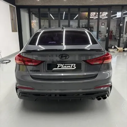 창원 크롬죽이기 아반떼스포츠 크롬딜리트 에이버리 유광블랙 필름 (Avery Gloss Black) / 창원 팔용동