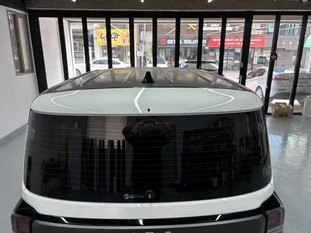 2024 레이 투톤랩핑 스포일러랩핑 에이버리 유광 블랙 Avery Gloss Black 창원 마산 포인트랩핑 / 창원 팔용동