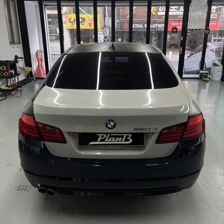 창원랩핑제거 - BMW 520d 수명이 지나 노후된 랩핑필름제거 랩핑된차량 중고로 구매시 꼭 참고하세요! 플랜비창원점 경남마산랩핑제거 창원랩핑 / 창원 팔용동