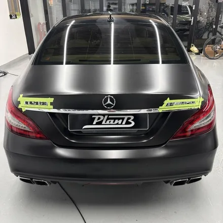 창원랩핑 메르세데스 벤츠 CLS 63AMG S 에이버리 사틴블랙 전체랩핑 경남랩핑 마산랩핑 진해랩핑 김해랩핑 / 창원 팔용동