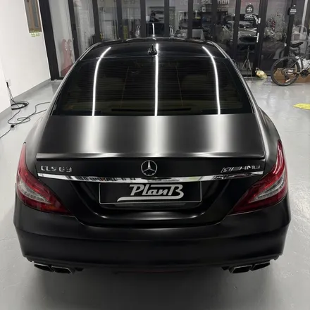 창원랩핑 메르세데스 벤츠 CLS 63AMG S 에이버리 사틴블랙 전체랩핑 경남랩핑 마산랩핑 진해랩핑 김해랩핑 / 창원 팔용동