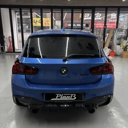 창원 스모그PPF(톤다운PPF)-BMW 118d 쉐도우패키지 앞,뒤 톤다운PPF 클리프디자인 스모그PPF필름 마산스모그PPF 마산톤다운PPF 경남톤다운필름 경남스모그PPF / 창원 팔용동
