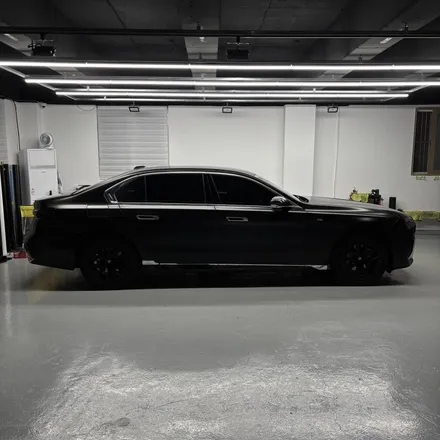 경남창원랩핑보험처리 - BMW740i 사고수리후 랩핑보험처리 창원랩핑 마산랩핑 마산랩핑보험처리 경남랩핑 김해랩핑 진해랩핑 밀양랩핑 의창구랩핑 팔용동랩핑 7시리즈그릴크롬죽이기 / 창원 팔용동