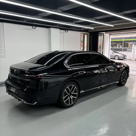 경남 창원랩핑 BMW 740i 전체랩핑+크롬죽이기 -에이버리 사틴블랙 창원,마산,진해,김해 랩핑 플랜비창원점 / 창원 팔용동