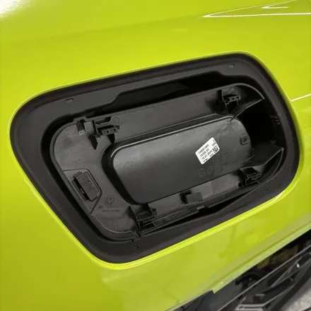 창원랩핑 BMW X6(G06) 플랜비 PET 상파울루 옐로우랩핑 창원크롬죽이기 마산랩핑 경남랩핑 고성랩핑 통영랩핑 진주랩핑 진해랩핑 김해랩핑 의창구랩핑 성산구랩핑 창원고광택랩핑 / 창원 팔용동