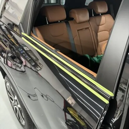 KGM 토레스 측면 크롬 죽이기 3M 2080 Gloss Black / 창원 팔용동