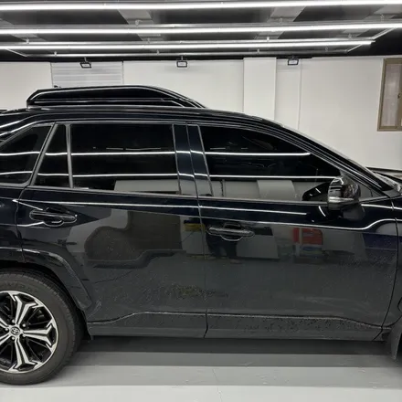 TOYOTA RAV4 B필러 랩핑 플랜비 고광택 필름 / 창원 팔용동