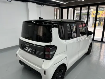 2024 레이 투톤랩핑 스포일러랩핑 에이버리 유광 블랙 Avery Gloss Black 창원 마산 포인트랩핑 / 창원 팔용동