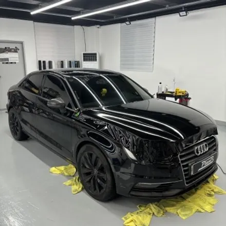 [창원랩핑] AUDI A3 아우디 A3 본넷 랩핑 부분랩핑 (에이버리 유광블랙/Avery Gross Black) / 창원 팔용동