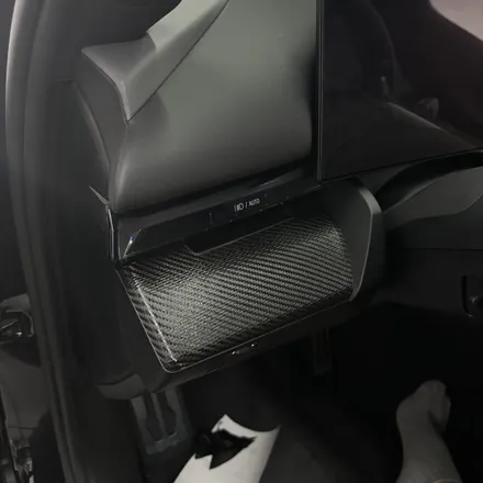 창원랩핑 BMW G60 신형 5시리즈 실내랩핑 (에이버리 무광 카본) / 창원 팔용동