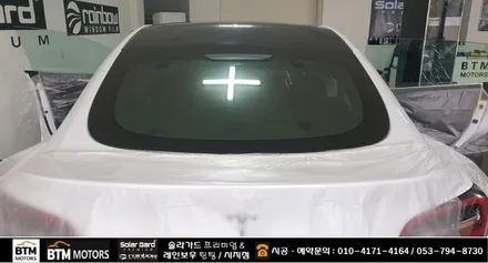 대구 테슬라 모델Y 썬팅 블랙박스 / 솔라가드 퀀텀 반사 썬팅 시공 / 샤오미 70mai 4K A810 블랙박스 장착 + 부분 PPF 서비스 시공 / 전문시공점 여기 GOOD ~! / 대구 동구