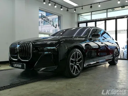 BMW 7시리즈 740d (G70) 순정 컬러 옥사이드 그레이 고광택 투톤 랩핑 / 하남, 미사