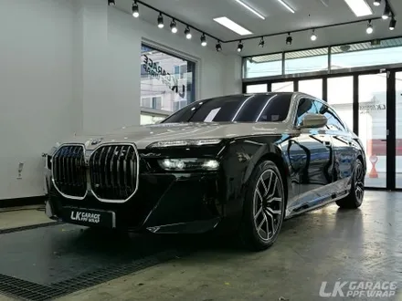 BMW 7시리즈 740d (G70) 순정 컬러 옥사이드 그레이 고광택 투톤 랩핑 / 하남, 미사