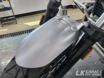 BMW 알나인티 랩핑, 3M 사틴 알루미늄 화이트 (사틴실버), 기름탱크, 휀다 랩핑 & 라이트, 계기판 PPF 하남 LK게러지 / 하남, 미사