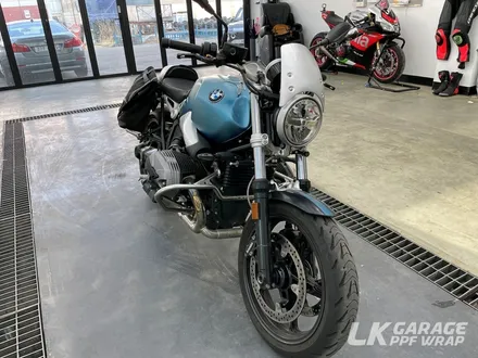 BMW 알나인티 랩핑, 3M 사틴 알루미늄 화이트 (사틴실버), 기름탱크, 휀다 랩핑 & 라이트, 계기판 PPF 하남 LK게러지 / 하남, 미사