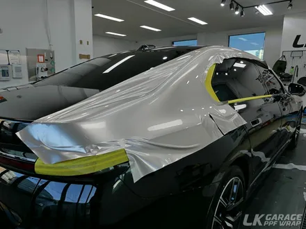 BMW 7시리즈 740d (G70) 순정 컬러 옥사이드 그레이 고광택 투톤 랩핑 / 하남, 미사