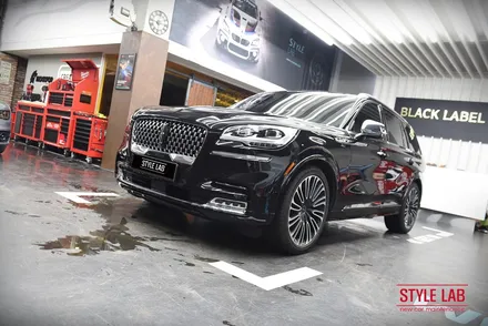 준대형 SUV! 링컨 에비에이터. 주차 문콕방지 도어 4EA & 헤드라이트 PPF 시공 / 하남 PPF 시공전문 \