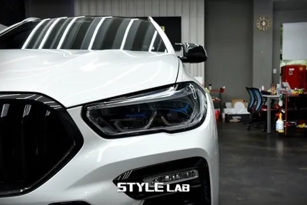 BMW G06 X6 윈도우몰딩, 루프랙, 후면 엠블럼 크롬죽이기 / 헤드라이트, 테일램프 스모그 PPF 시공/ 디바인쉘 스모키 그레이 / 강동크롬죽이기, 강동랩핑 / 하남시 초일동