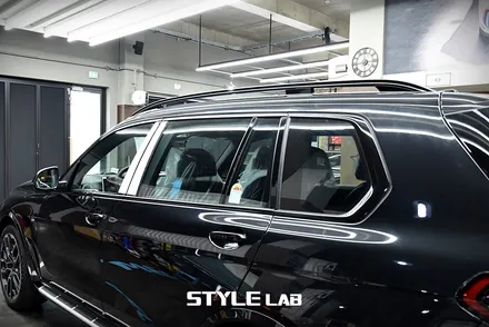 BMW X7 LCI 모델 올블랙 만들기. 블랙그릴 교체와 크롬죽이기 랩핑 / 하남시 초일동