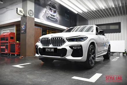 BMW 모델들에게 항상 인기 대폭발 블랙팩 만들기! BMW X6 블랙그릴, 블랙 머플러팁/ 디퓨저, 스포일러, 크롬죽이기 랩핑/ 카본 사이드미러 교체/ 하남랩핑, PPF 전문점 / 하남, 송파, 강동, 경기광주