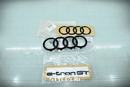 아우디 이트론GT e-tron GT 정품 포링 블랙 엠블럼 및 레터링 교체 / 하남, 미사 튜닝 / 하남시 초일동