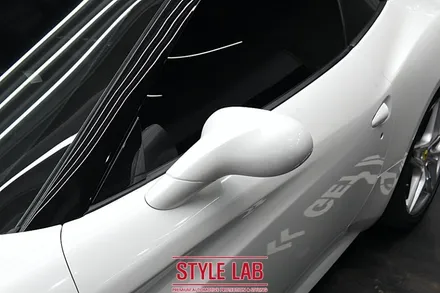 슈퍼카 페라리 캘리포니아 T 에이버리 유광 화이트펄 전체랩핑, 캘리퍼 도색, 블랙 PPF 시공까지~ 하남PPF, 랩핑 전문 스타일랩 / 하남시 초일동