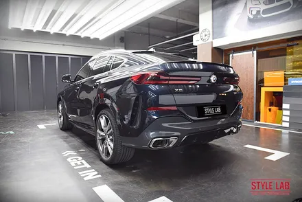 신차출고 후 PPF와 랩핑, 블랙박스 & 보조베터리까지~ BMW X6의 선택. QXD-8000+커넥티드, 아이볼트 보조베터리 / 하남PPF, 신차패키지 전문 스타일랩 / 하남, 송파, 강동, 경기광주