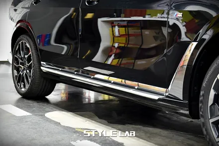 BMW X7 LCI 모델 올블랙 만들기. 블랙그릴 교체와 크롬죽이기 랩핑 / 하남시 초일동