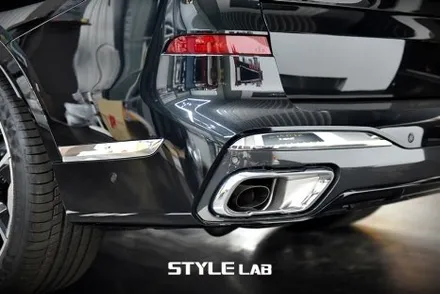 BMW X7 LCI 모델 올블랙 만들기. 블랙그릴 교체와 크롬죽이기 랩핑 / 하남시 초일동