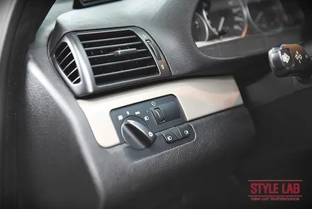 실내랩핑으로 오랜된 느낌을 리프레쉬 하세요! BMW E46 325i 실내 인테리어 트림을 새롭게 단장~ 3M 브러쉬드  티타늄으로 랩핑했어요. /  하남, 강동랩핑 스타일랩 / 하남, 송파, 강동, 경기광주