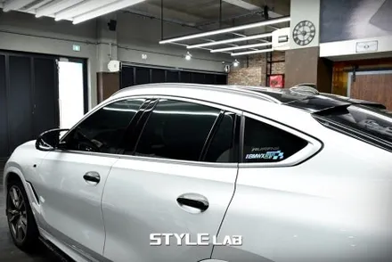 BMW G06 X6 윈도우몰딩, 루프랙, 후면 엠블럼 크롬죽이기 / 헤드라이트, 테일램프 스모그 PPF 시공/ 디바인쉘 스모키 그레이 / 강동크롬죽이기, 강동랩핑 / 하남시 초일동