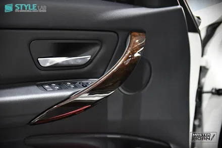 [스타일랩 하남점] BMW F30 320d : 3M 카본 블랙 실내랩핑 시공. 우드 분위기를 바꿔보자! 하남, 미사강변도시 랩핑 / 하남시 초일동