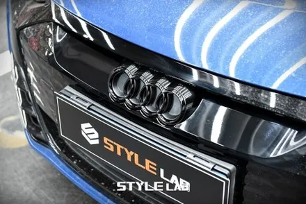 아우디 이트론GT e-tron GT 정품 포링 블랙 엠블럼 및 레터링 교체 / 하남, 미사 튜닝 / 하남시 초일동